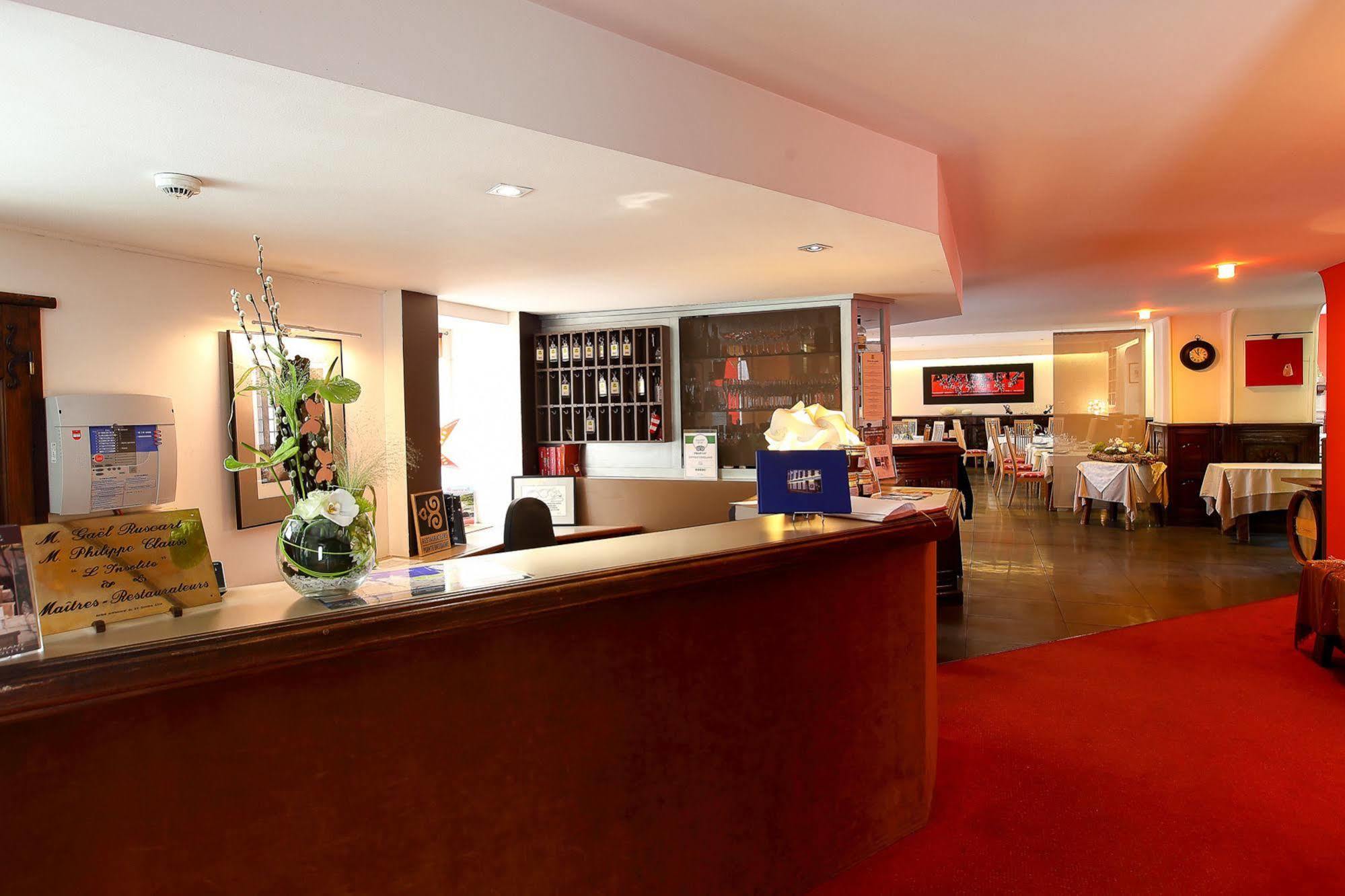Hotel De France - Restaurant L'Insolite Дуарнене Екстер'єр фото