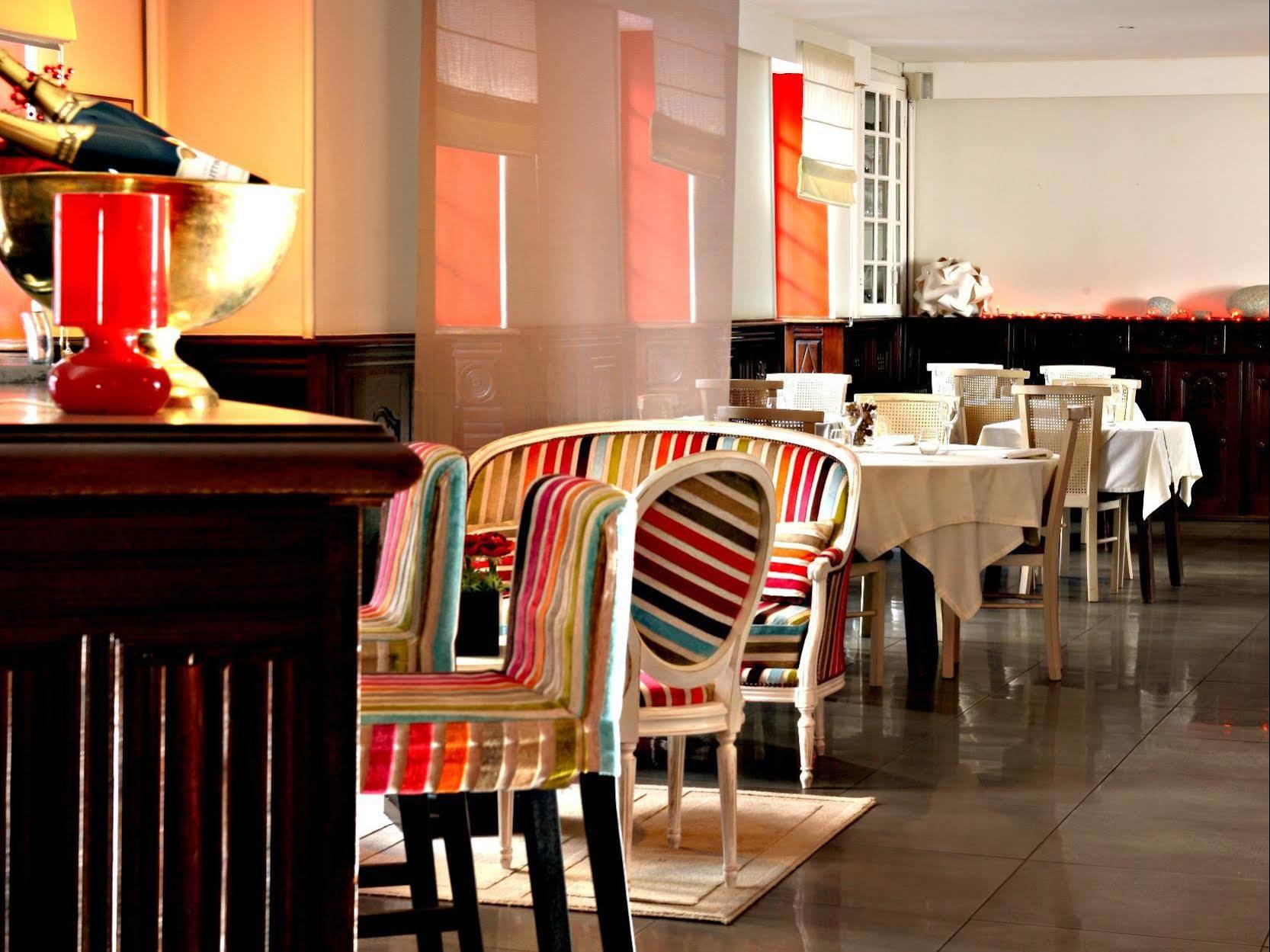 Hotel De France - Restaurant L'Insolite Дуарнене Екстер'єр фото